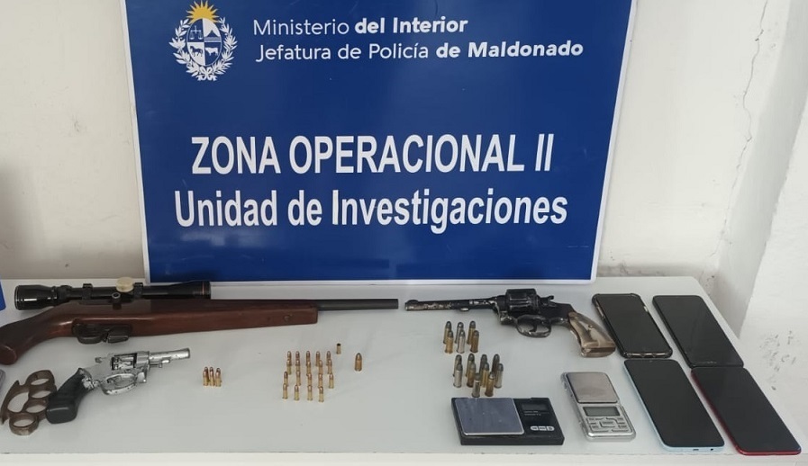 Armas_Cerro_Pelado-a