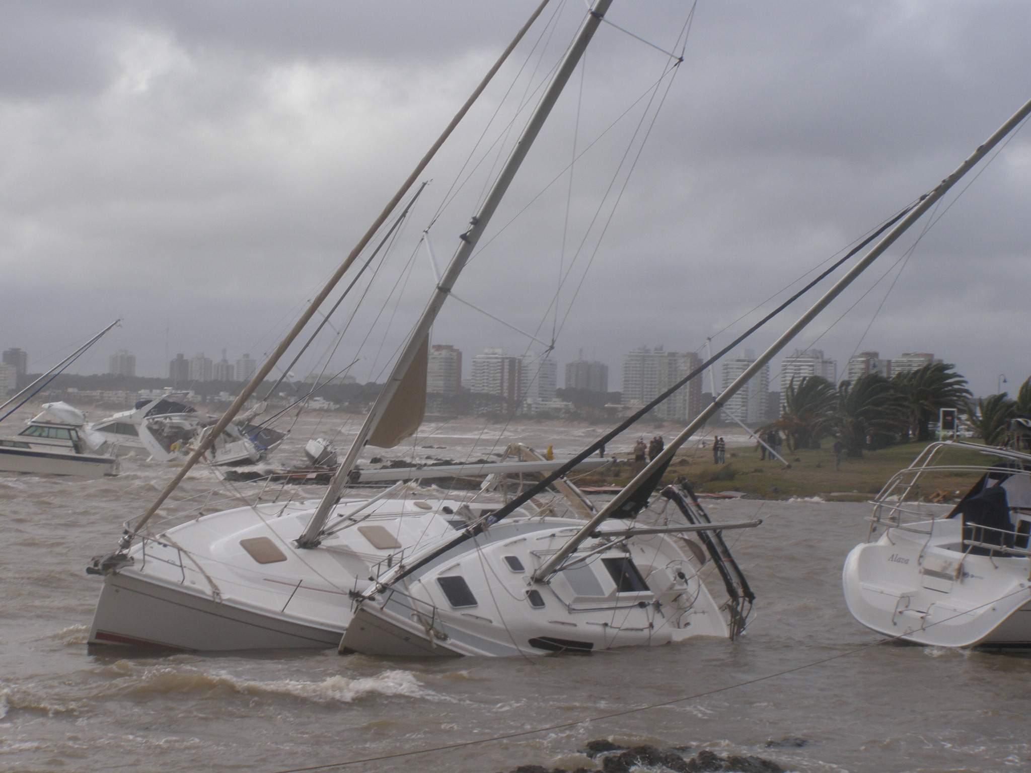 Catastrofe_2005-4