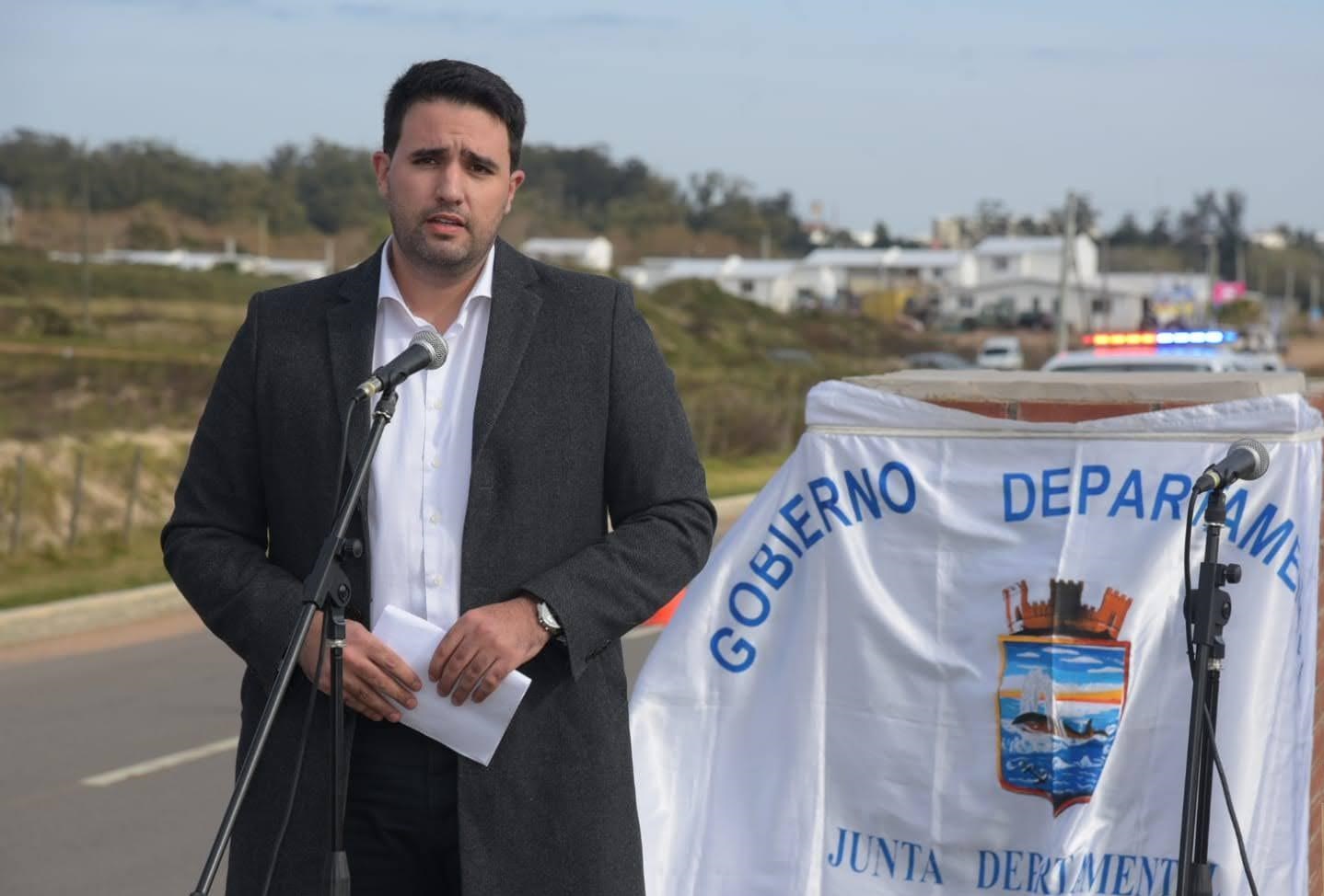 Descubrimiento_Placa_Seregni-2