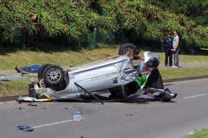 Así quedó el coche que embistió y mató a Fátima Sosa.