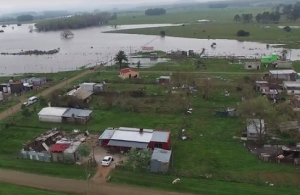 Zona Norte de Pan de Azúcar donde el arroyo del mismo nombre sigue desbordado y anegando zonas habitadas.