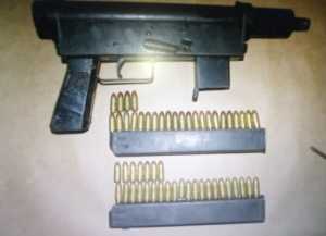 Estas armas le incautaron al asesino cuando fue detenido en octubre del año pasado.