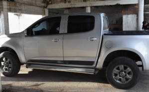 La camioneta que pudo ser ubicada por la Policía en la que se desplazaban los dos imputados