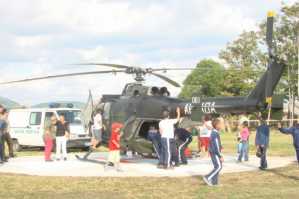 El bautismo fue realizado por un helicóptero BO 105 Bolkow de la Aviación Naval, durante la inauguración el 11 de abril de 2008