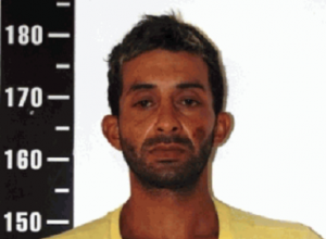 Cristian Gustavo Souza Guerrero no solo se negó a identificarse sino que amenazó a efectivos policiales con un arma blanca.