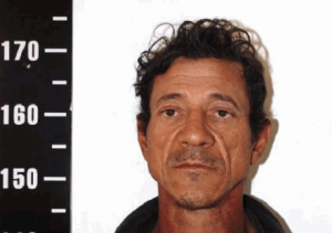 Marcelo Andrés De Los Santos, impunemente marchaba con una mujer tirando de un carro con efectos recién robados.
