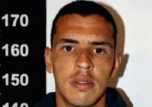 Michael Marcel Cabral Carro, cuando cumpla la pena por la que se encuentra alojado en Las Rosas, comenzará a purgar otros 5 años de cárcel por los delitos ahora imputados.