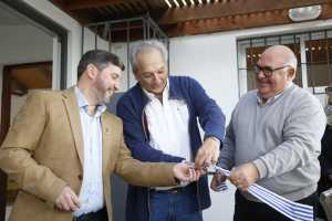 inaugurar el Centro Comunal del Barrio Los Caracoles
