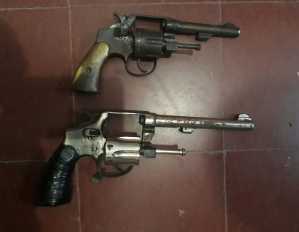 Las dos armas incautadas, fueron usadas por la banda en las distintas rapiñas cometidas.
