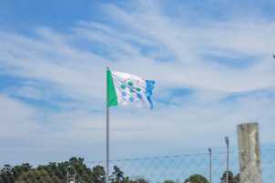 bandera solis grande