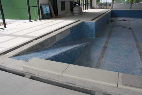 La Piscina del complejo deportivo de Cerro Pelado, se construye con accesibilidad total.