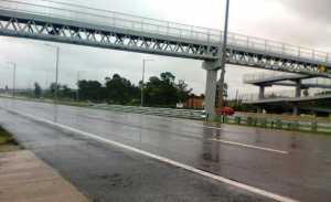 Puente peatonal La Capuera