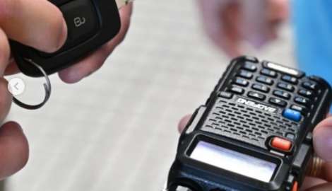 Delincuente argentino hurtaba del interior de distintos coches usando inhibidores de trancas y alarmas