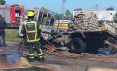 Incendio de camión del municipio de Pan de Azúcar provocó una gran explosión