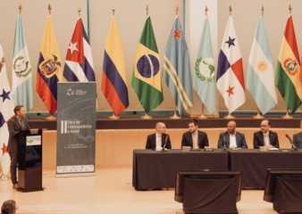 Intendente Antía participa del Foro Latinoamericano Combat Antisemitism Movement