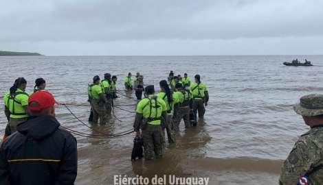 Tragedia en el Río Uruguay: Mueren ahogados tres militares en maniobras de entrenamiento
